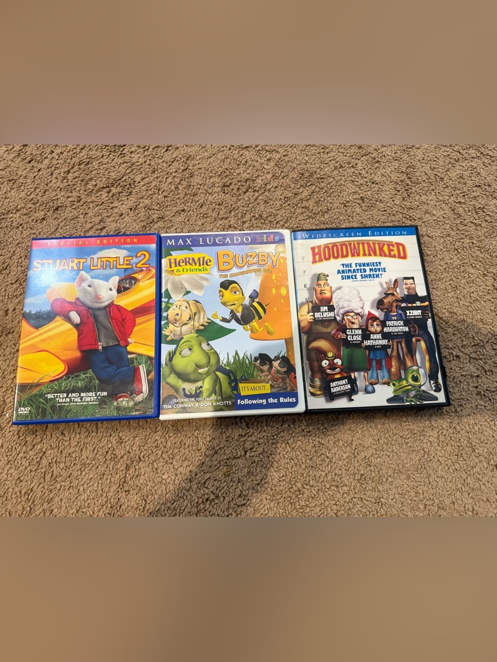 Stuart Little 2, Hermie & Friends, Hoodwinked DVD Bundle